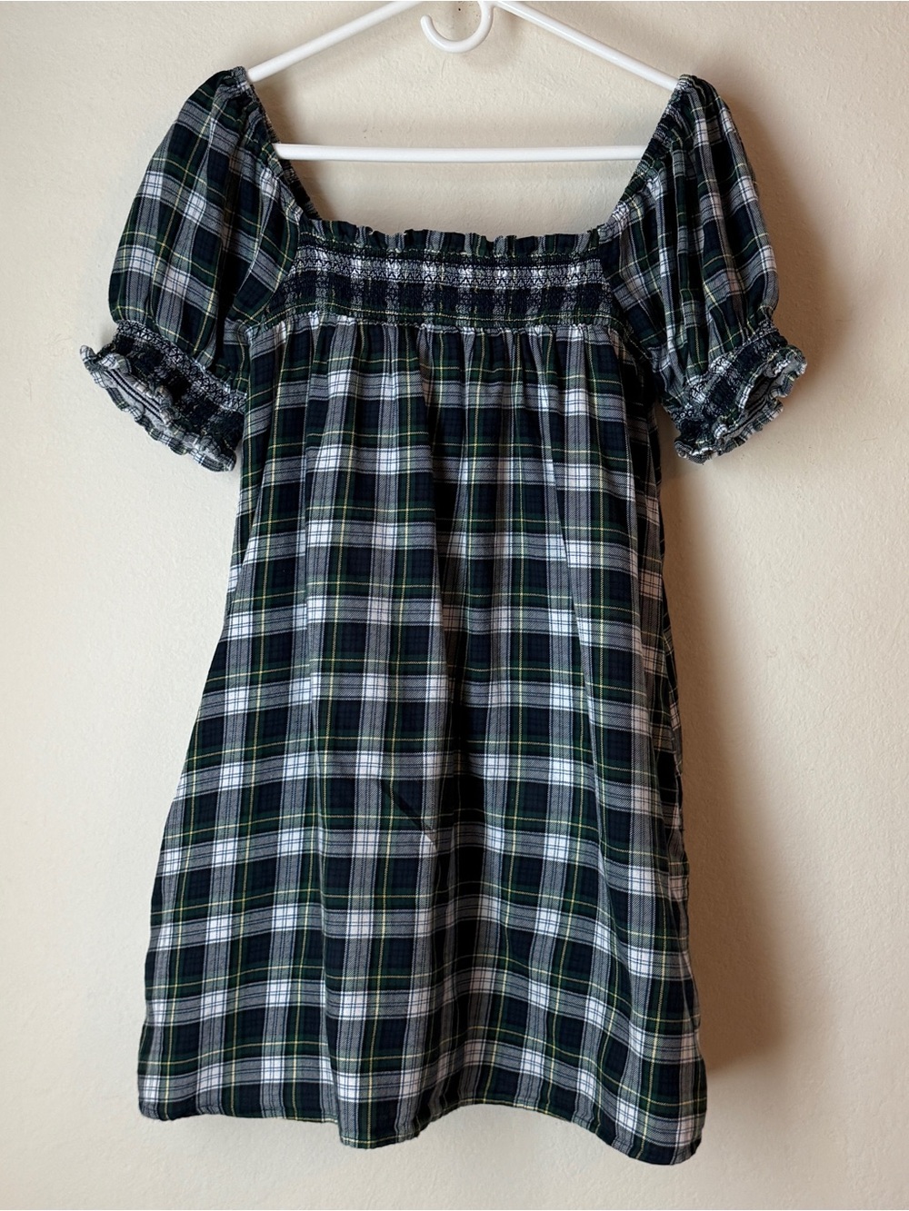 American Eagle Women's Smocked Off The Shoulder Dress Plaid with Pockets